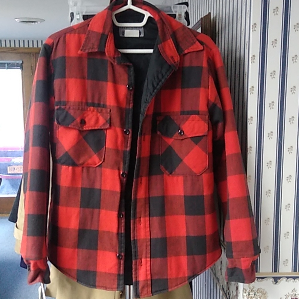 Ducks unlimited thinsulate red plaid jacket